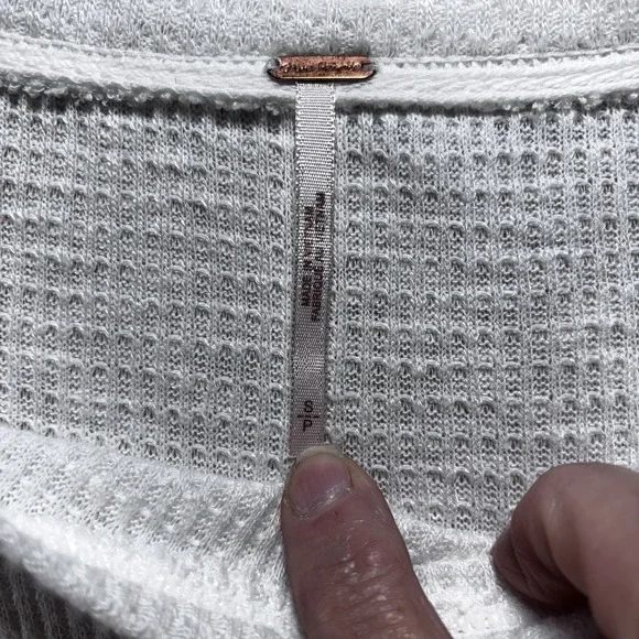 Free People womens size S Casual Clash Balloon Sleeve Waffle Knit Thermal Top - Picture 4 of 10